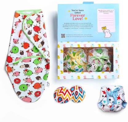 Superbottoms Pack of 3 Dry Feel Langot, 1 Dry Feel Swaddle Wrap, 1 Set of Nursing Pads