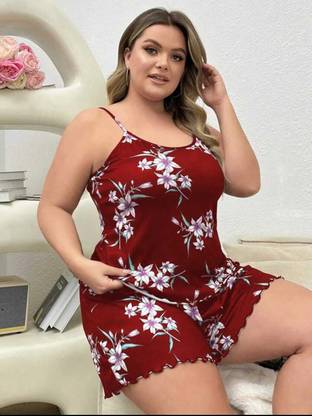 HouseOfCommon Women Self Design Maroon Top & Shorts Set