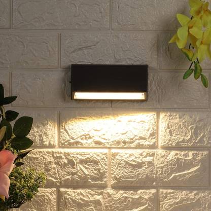 SPARC LIGHTS UPDN-WL-4W-2 Gate Light Outdoor Lamp
