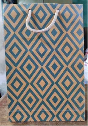 Peeplvalue Printed Party Bag