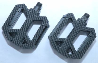 GINNI 24-26T_PLASTIC PEDAL BLACK Pedal
