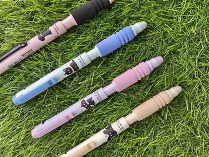 HARDSOSH'S COUTURE The cute writing pens are printed with lovely Retractable design, easy to use. Ball Pen