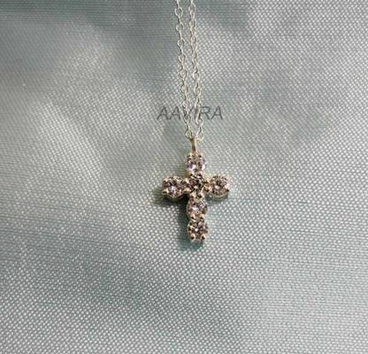 AAVIRA Cross Moissanite Diamond Pendant Necklace Silver Pendant