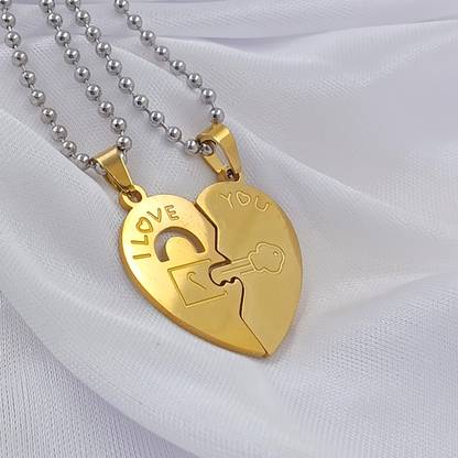 SAIIZEN Stainless Steel Broken Heartshaped Clover Puzzle Pendant With Chain For Unisex Gold-plated Stainless Steel Pendant