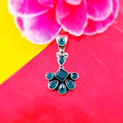 jsaj CUT STONE PENDANT WITH EMERALD STONE IN 925 STERLING SILVER Sterling Silver Emerald Sterling Silver Pendant