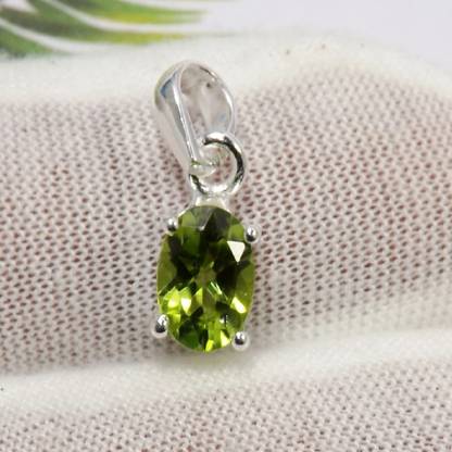 RATAN BAZAAR Natural Peridot Stone Silver Plated /Locket For Unisex Peridot Alloy Pendant