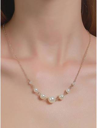 Digittech White Stone Collar Bone Necklace Alloy Pendant Set