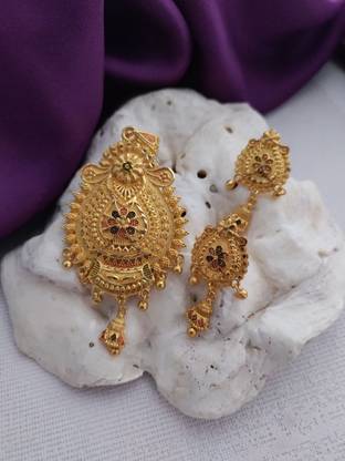 Univers Fashion Trends Gold-plated Agate Brass Pendant Set