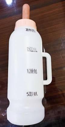 SHAKYA GREEN Calf Feeding Bottle With Handle for calf ,sheep and Goat & other small Animals Pet Health Supplements