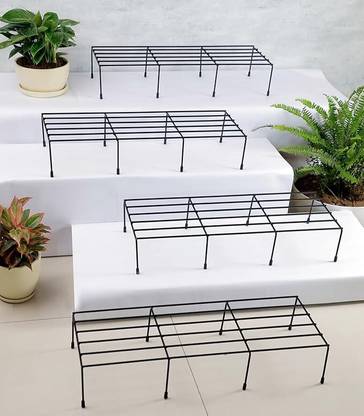 Green Gardenia Anti Rust Metal Plant Stand with bottom rubber, set of 4(2ft-Black) Plant Container Set