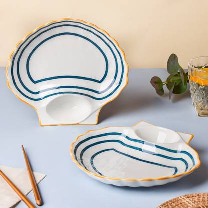 Nestasia White and Blue Set of 2 Nitori Ceramic Shell-Shaped Border Plate with Section Chip & Dip Tray