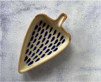 Classydesigners Hand-Painted Ceramic Leaf-Shape Serving Platter Chip & Dip Tray