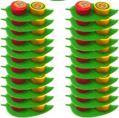 RRE Thamboolam set with Pasupu Kumkum - Fancy Leaf Plastic