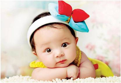 Cute Girl Cute Smiling Baby Poster for Pregnant Women / Cute Baby Posters | Baby Girl/Boy Poster | Smiling Baby Poster | Poster for Pregnant Women | New Born Cute Small Posters in Room decor with Small Size | Gloss Laminated Paper Size -24 x 36 Inch | Single Photo Paper Print (Rolled with Safety Tube). Paper Print Photographic Paper Paper Print
