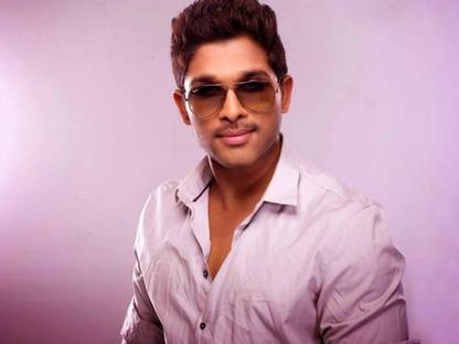 Poster Allu Arjun sl-13995 (LARGE Poster, 36x24 Inches, Banner Media, Multicolor) Fine Art Print