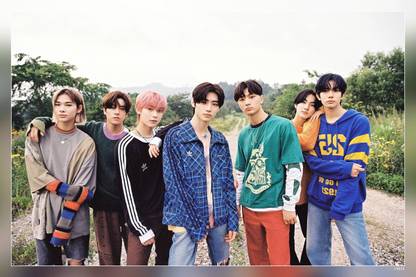 Enhypen K-Pop Boy Band Matte Finish Poster P-13033 Paper Print
