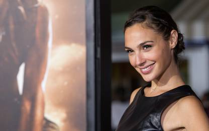 Gal Gadot poster Multicolor Photo Paper Print Poster Photographic Paper