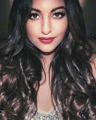 Sonakshi Sinha poster Multicolor Photo Paper Print Poster Photographic Paper