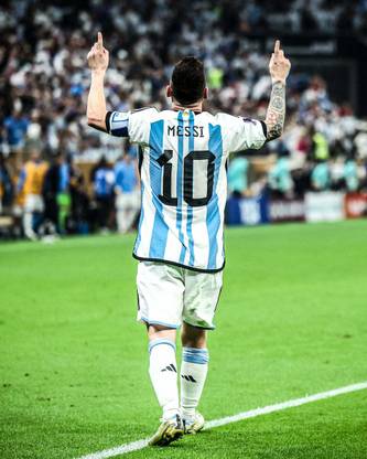 Lionel Messi - Argentina - World Cup 2022 - Football Sports Poster Paper Print