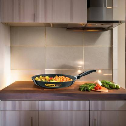 Hawkins Futura 28cm Frying Pan, Black (NF28) Fry Pan 28 cm diameter 2.5 L capacity