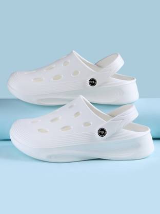 TOE CANDY Men Clogs