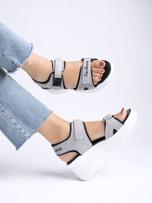 Shoetopia Women Grey Heels