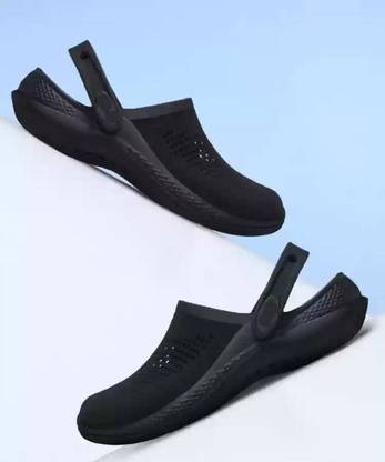 GROT Men Clogs