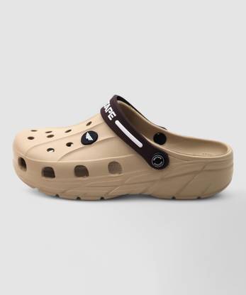 RED TAPE Men Clogs