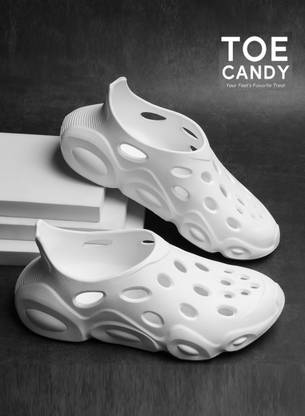 TOE CANDY Men Clogs