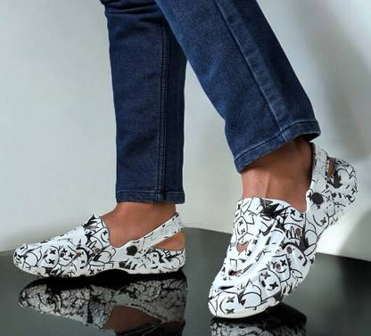 Pampy Angel Men Clogs