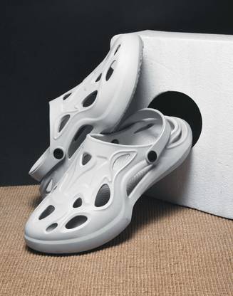 HRX by Hrithik Roshan Men Clogs Sandal (Grey , 8)