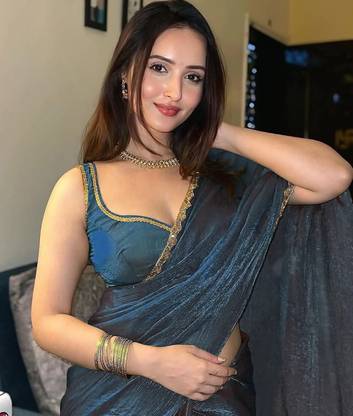 QVIDYA Self Design, Embellished Bollywood Tussar Silk Saree