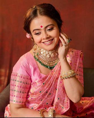 kinvil Woven Kanjivaram Jacquard, Pure Silk Saree with Unstitched Blouse