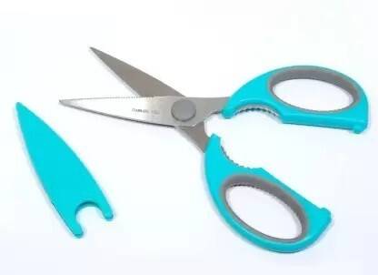 द मार्क 1966 Broad Blade Fish Cutter blue कैंची