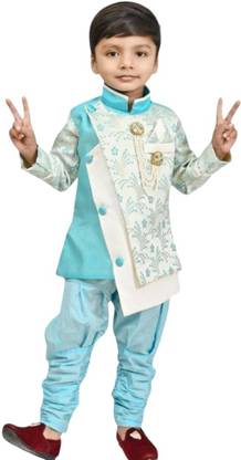 Tarishi Embroidered Sherwani