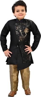 Arshia Fashions Self Design Sherwani