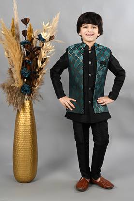AHHAAAA Woven Sherwani