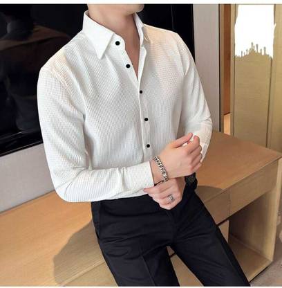 Ornate Queen Men Solid Casual White Shirt