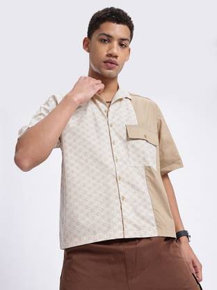 Glitchez Men Printed Casual Beige Shirt