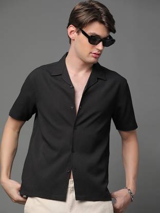 Voroxy Men Solid Casual Black Shirt