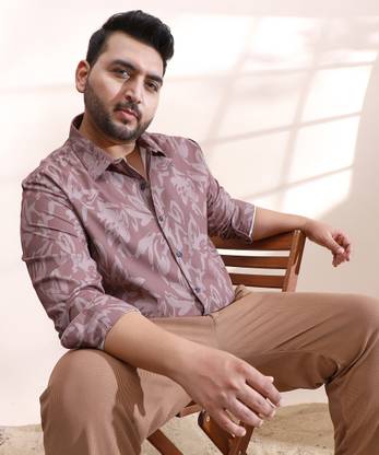 Instafab Plus Men Printed Casual Brown Shirt