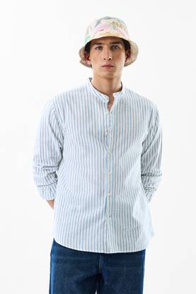 Snitch Men Solid Casual White Shirt