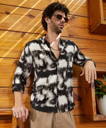 CAMPUS SUTRA Men Solid Casual Black Shirt