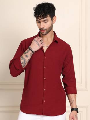 Tanip Men Solid Casual Maroon Shirt