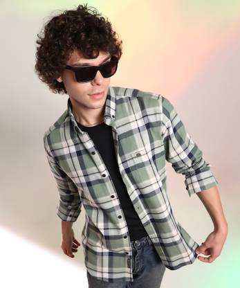 CAMPUS SUTRA Men Checkered Casual Green Shirt