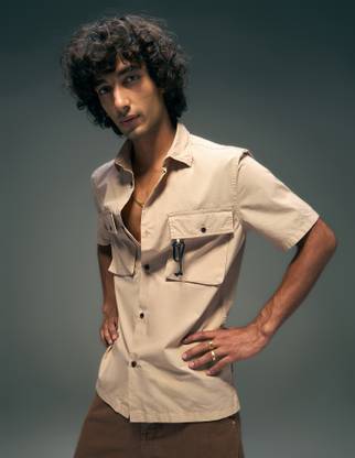 FLYING MACHINE Men Solid Casual Brown Shirt