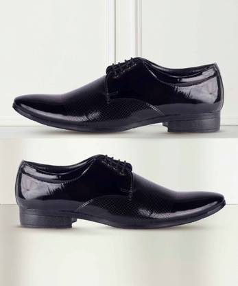 aadi Lace Up For Men