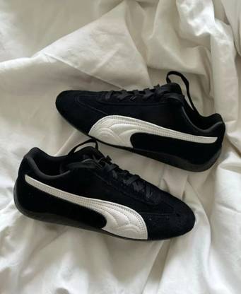 Veona Stylish Durable & Comfortable Lightweight Sneakers For Men