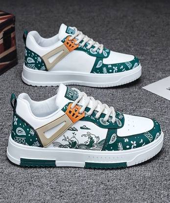 Xtoon Good vibes white green light weight sneakers sports Casuals For Men