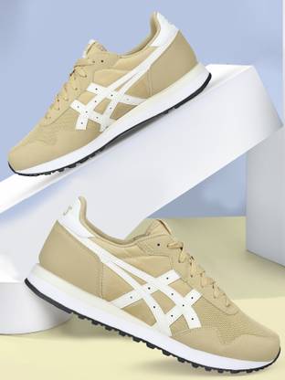 Asics TIGER RUNNER II Casuals For Men